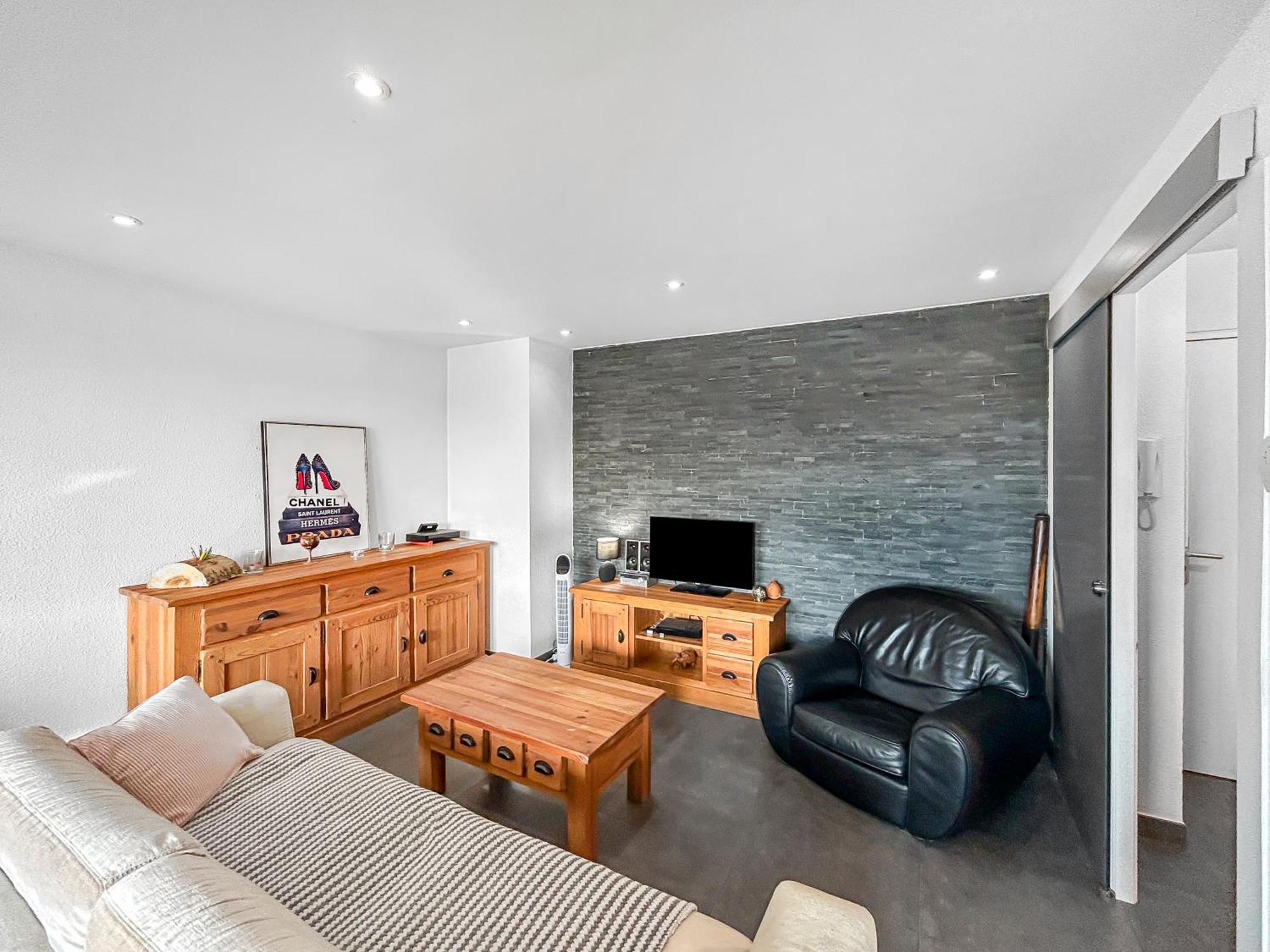 Escale Affaires Dugny-Bourget Apartment Екстериор снимка